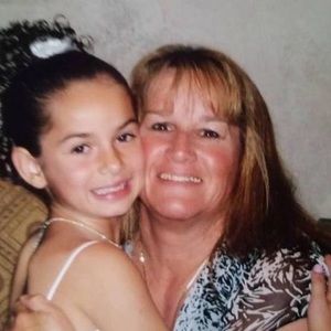 Meet your Posher, Lyn